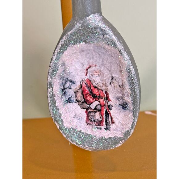 Handmade Vintage Style Wooden Spoon with Santa Design – Rustic Christmas Decor - Picture 2 of 4